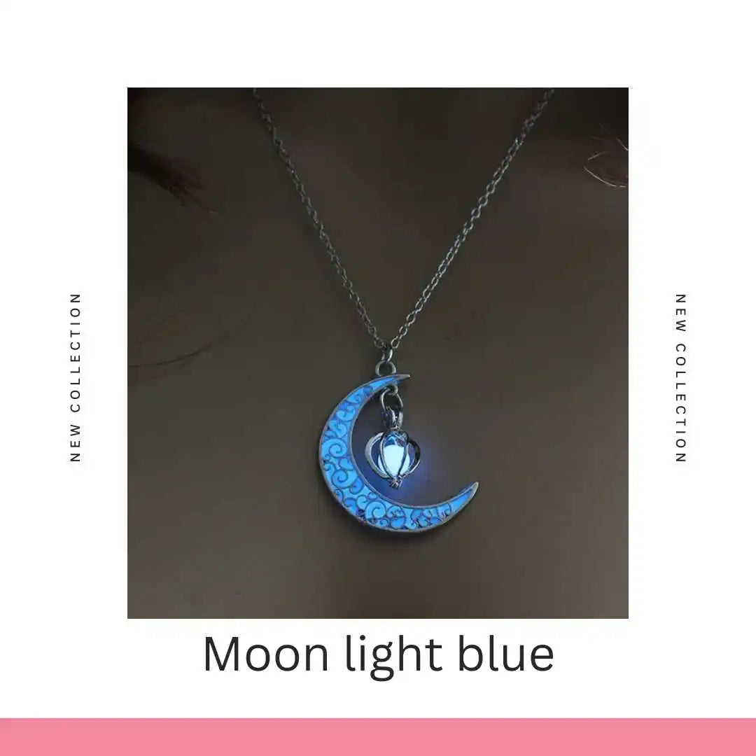 Maxie Moon Necklace